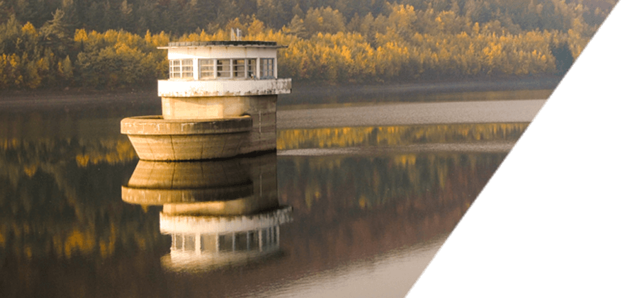 Vektra® SCADA — мониторинг и управление водной инфраструктурой Система Vektra® SCADA контролирует параметры водной дамбы и автоматически регулирует устройства при отклонениях